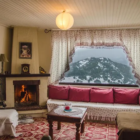 Country αερικό 3* Karpenísion